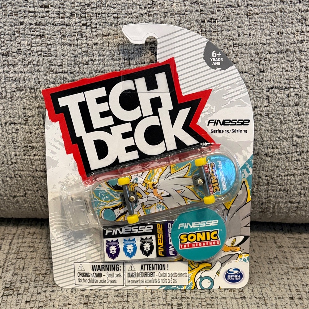 Tech Deck Finesse Fingerboard - Series 13 - Sonic
